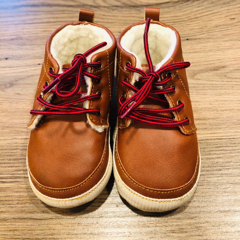 Baby Gap Brown Sheep skin booties